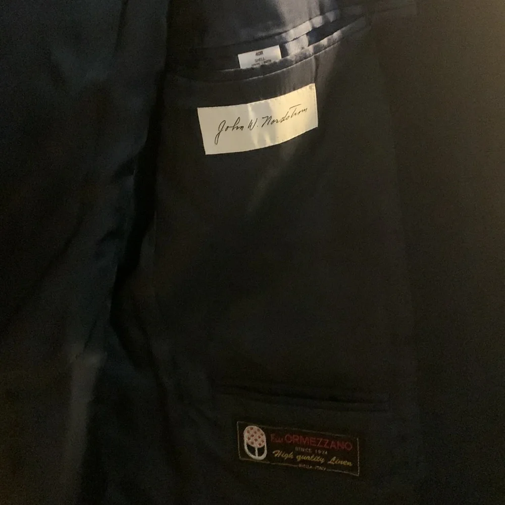 Neiman Marcus Men’s 40R Linen Blazer - Picture 2 of 3